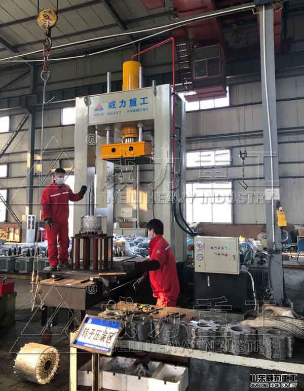 200噸龍門(mén)框架式電機(jī)轉(zhuǎn)子壓裝機(jī)