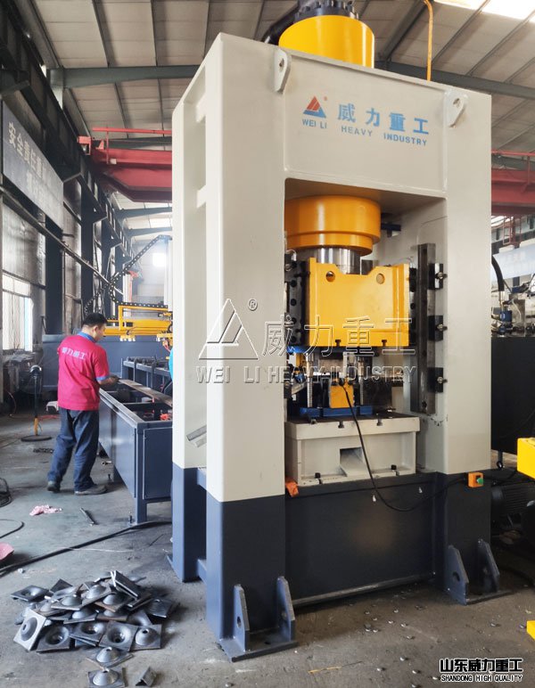 400噸框架式錨桿托盤(pán)成型油壓機(jī)